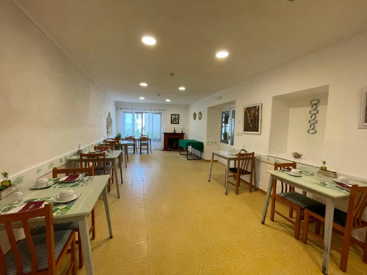 滨海托萨 科多拉旅馆酒店 0*,  西班牙