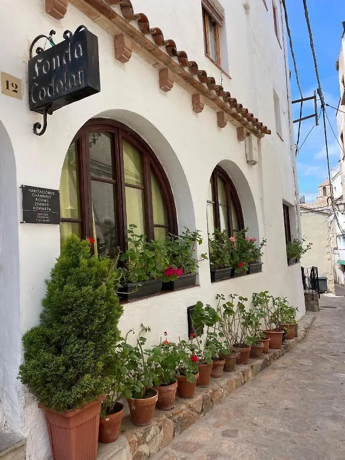 P&R Hostals Codolar location